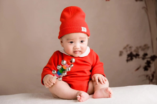 拉萨宝宝吐奶瓣是什么原因 拉萨宝宝吐奶瓣是什么原因